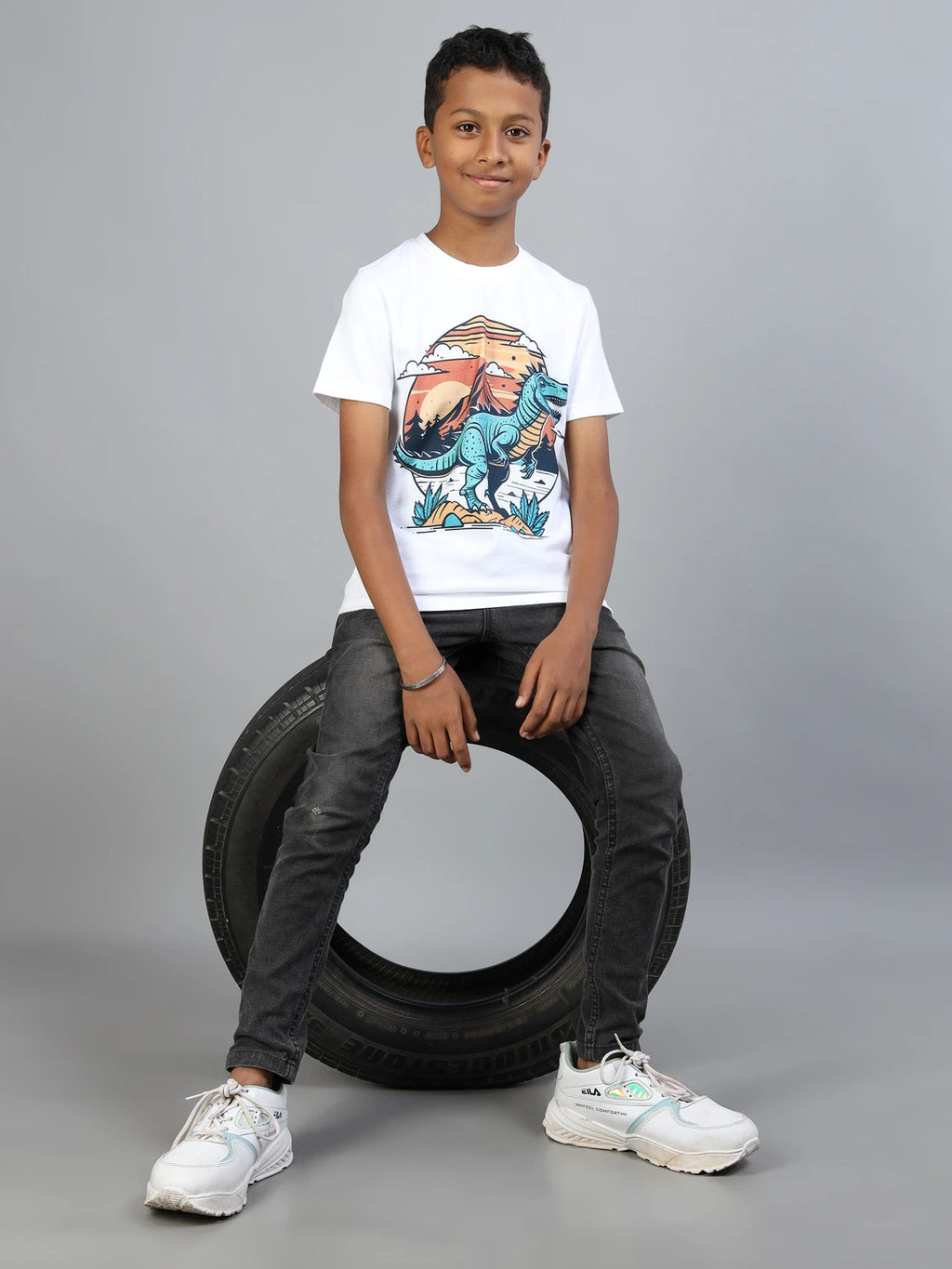 White 100% Cotton Crew Neck Boy's T Shirt