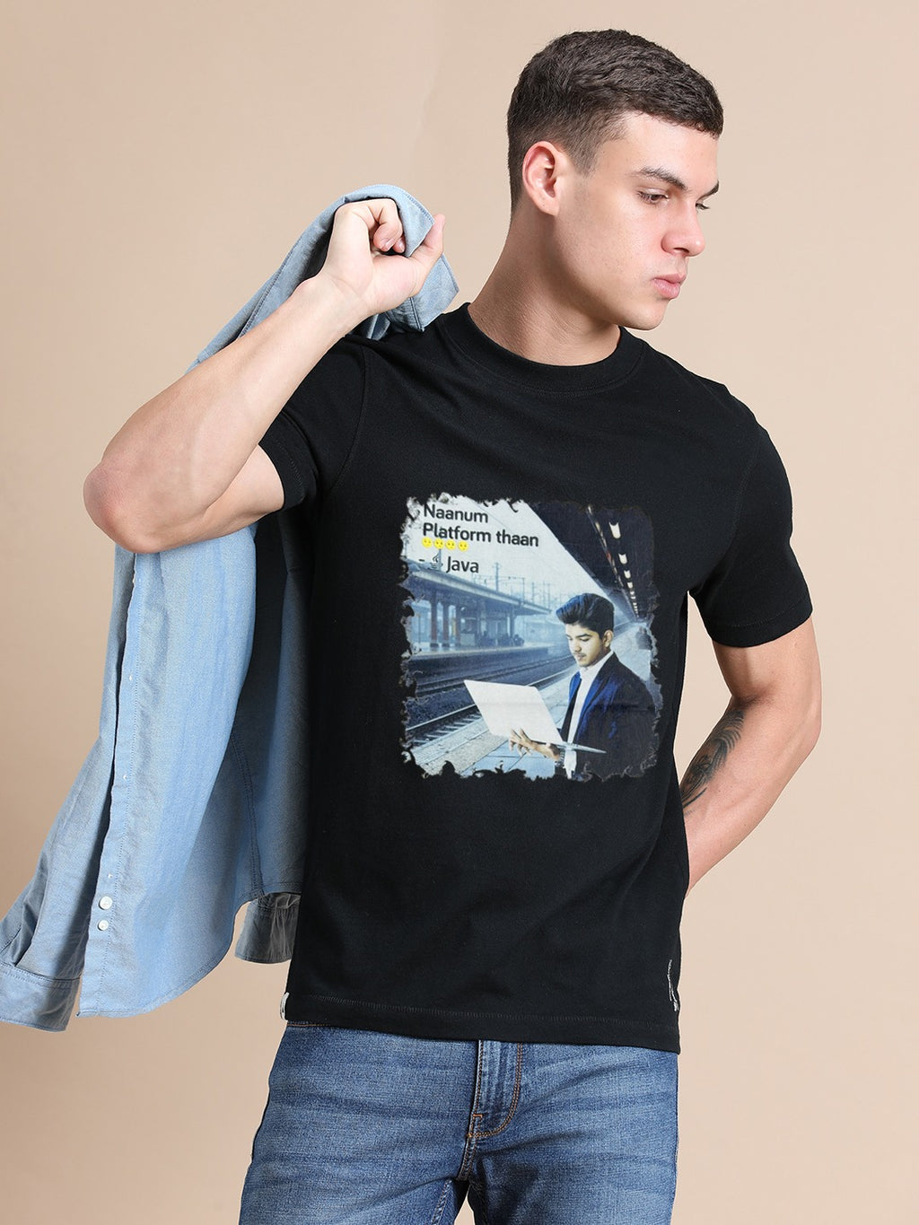 Black Cotton Crew Neck Printed T-Shirt For Men