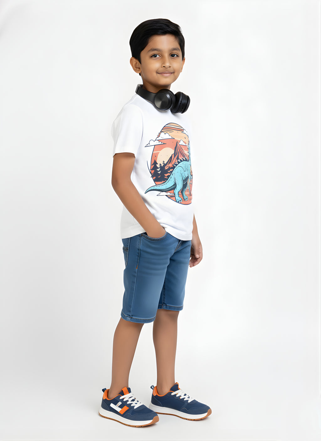 White 100% Cotton Crew Neck Boy's T Shirt