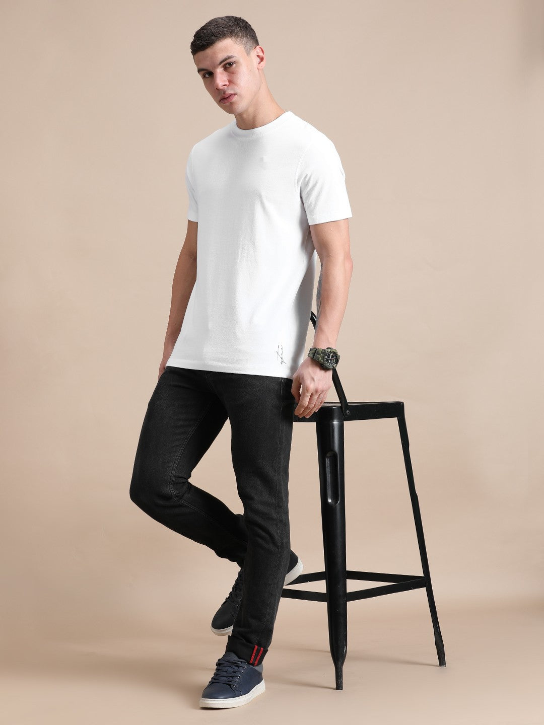 White Cotton Crew Neck Plain T-Shirt For Men